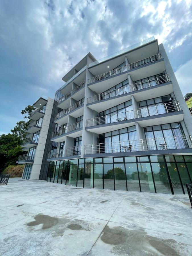 Hotel Biota Kvariati Exteriér fotografie